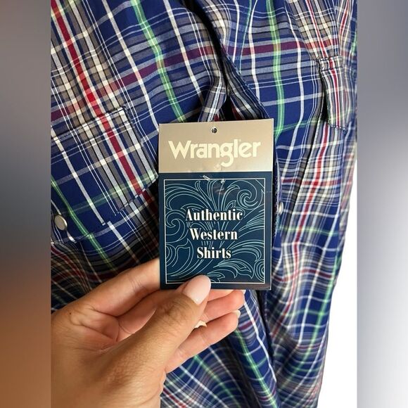 NWT WRANGLER MENS 2XL PLAID BUTTON UP SHIRT SHORT SLEEVE PEARL BUTTONS - Picture 7 of 11